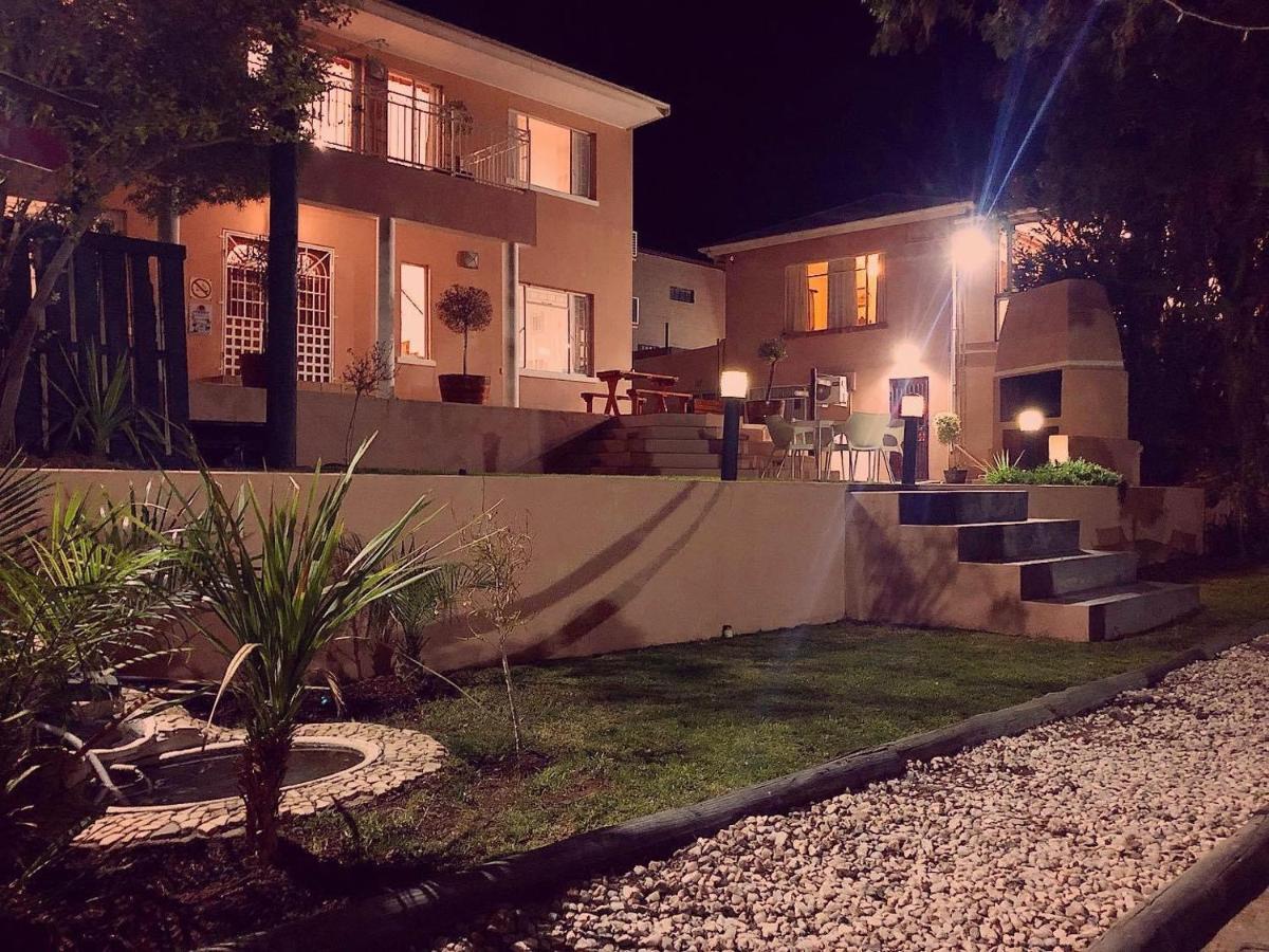Halfmens Cc Elkoweru & Kliprand Guest House Springbok Extérieur photo