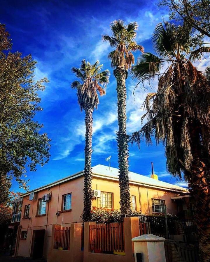 Halfmens Cc Elkoweru & Kliprand Guest House Springbok Extérieur photo