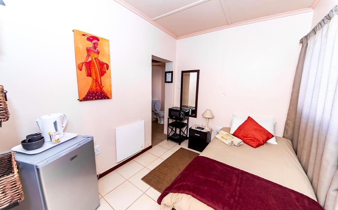 Halfmens Cc Elkoweru & Kliprand Guest House Springbok Extérieur photo